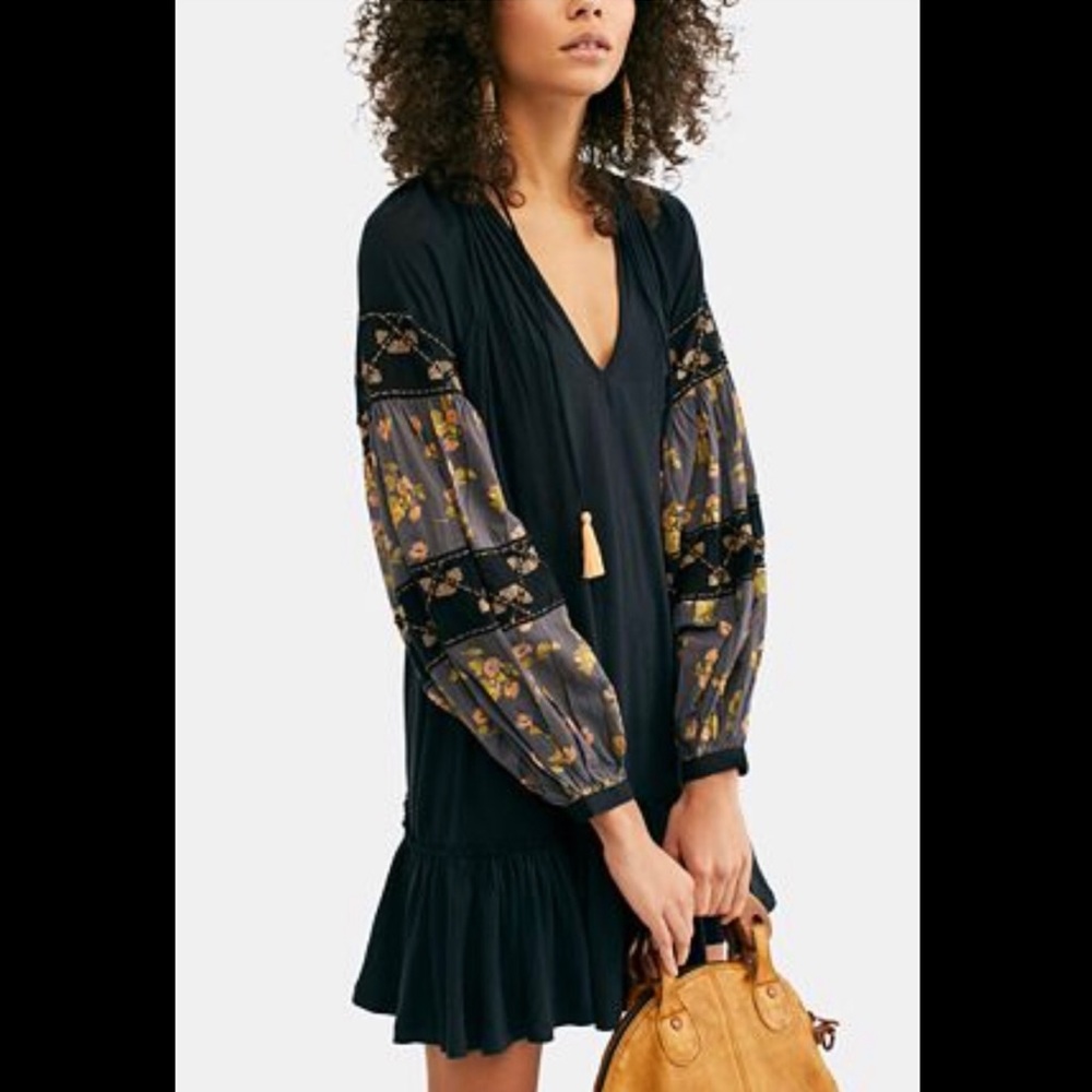 Free People NWT Mix it Up tunic in black